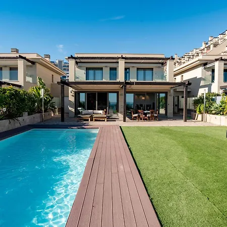 Mediterranean Villa Arenales del Sol