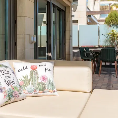 Mediterranean Willa Arenales del Sol