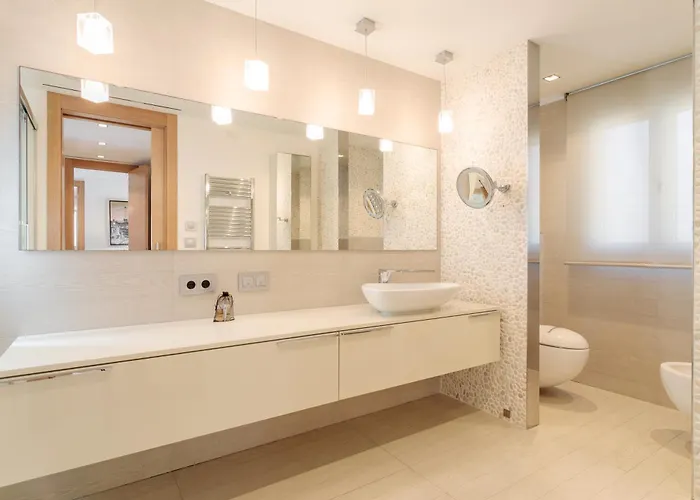 Mediterranean Villa Arenales del Sol